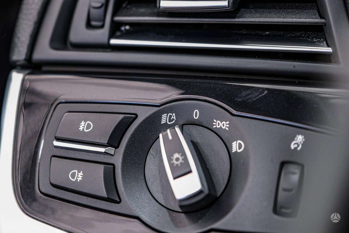BMW 520, 2.0 l., wagon