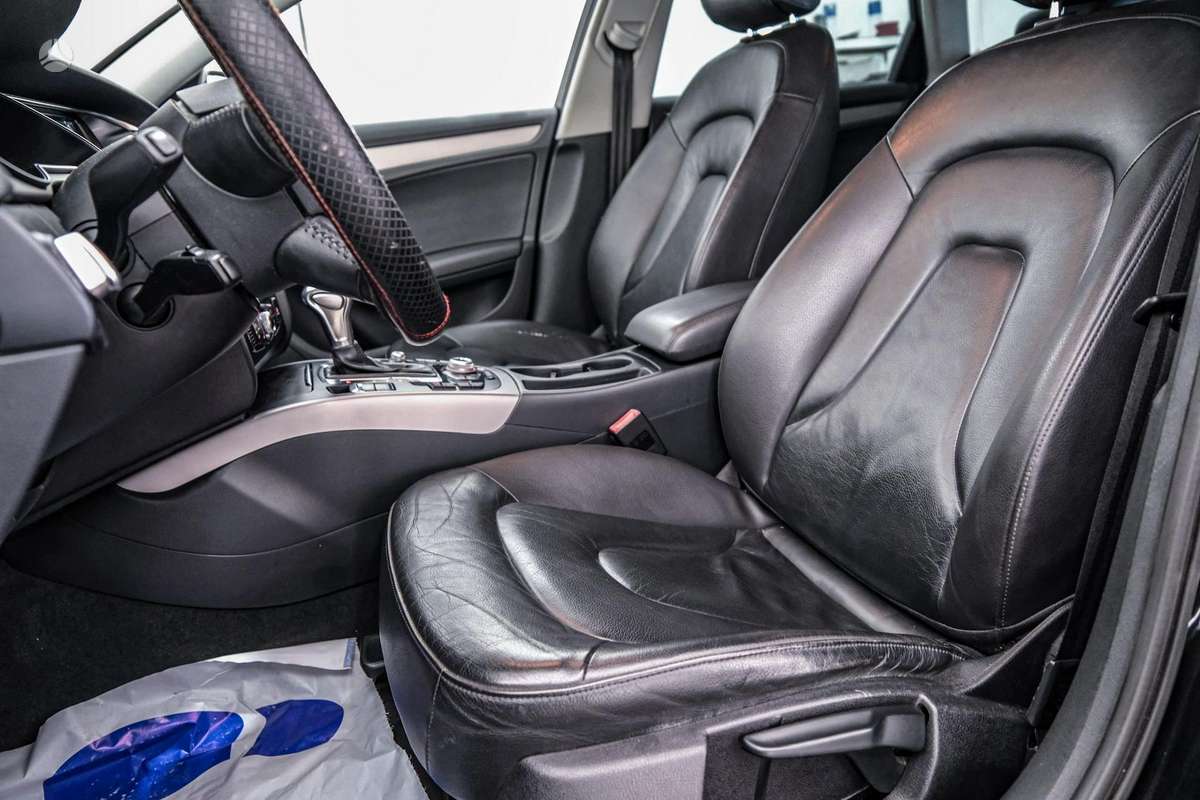 Audi A4, 2.0 l., Универсал