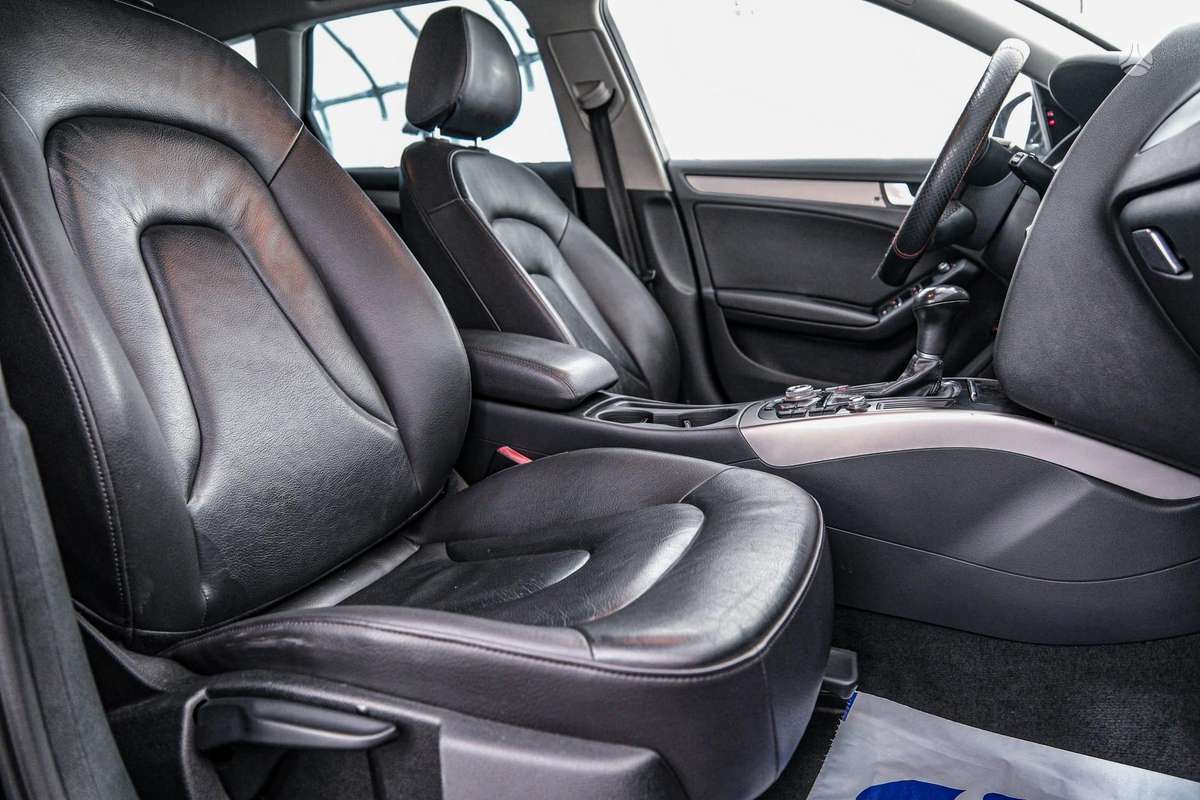 Audi A4, 2.0 l., Универсал