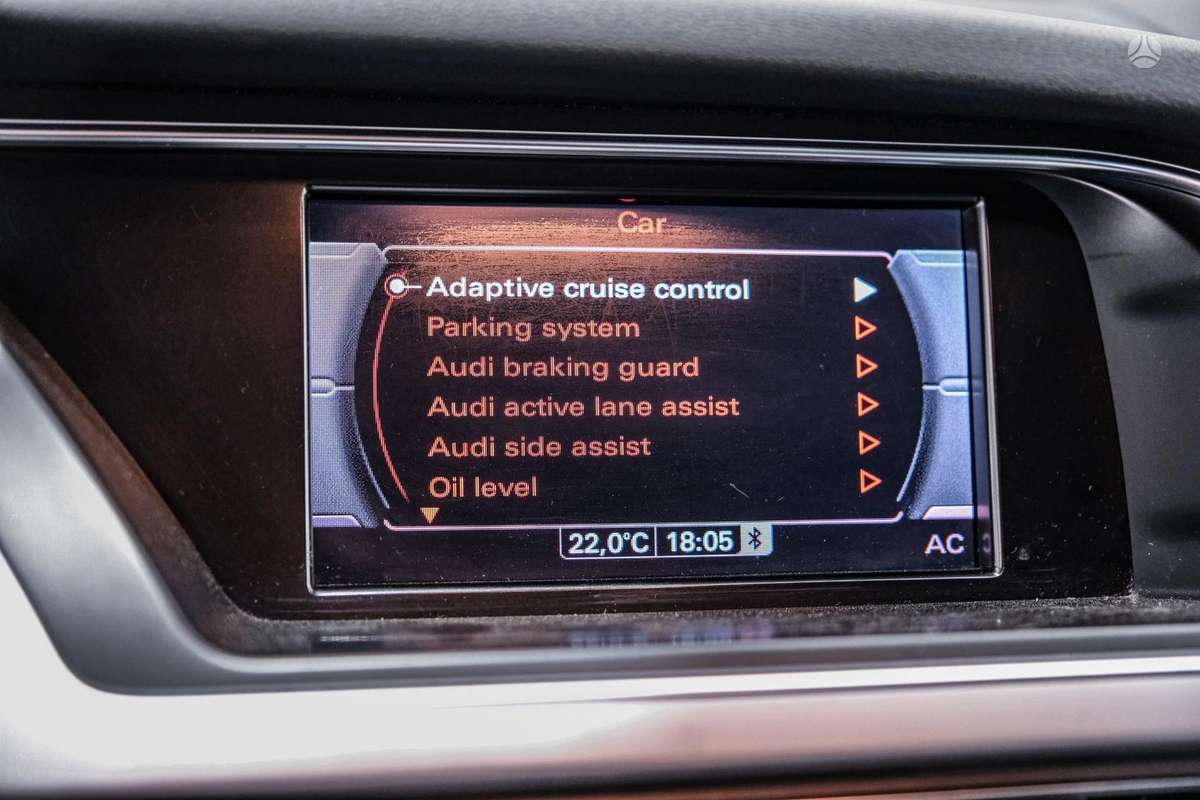Audi A4, 2.0 l., Универсал