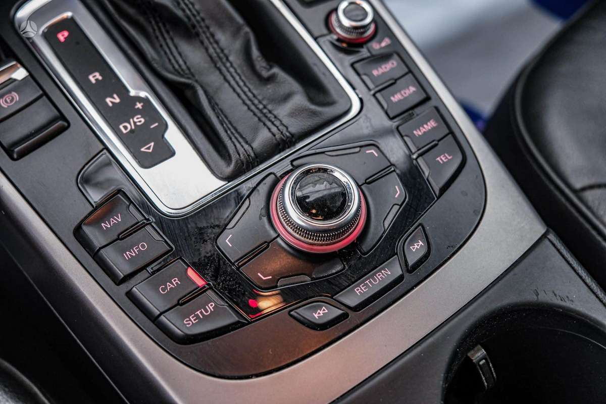 Audi A4, 2.0 l., Универсал