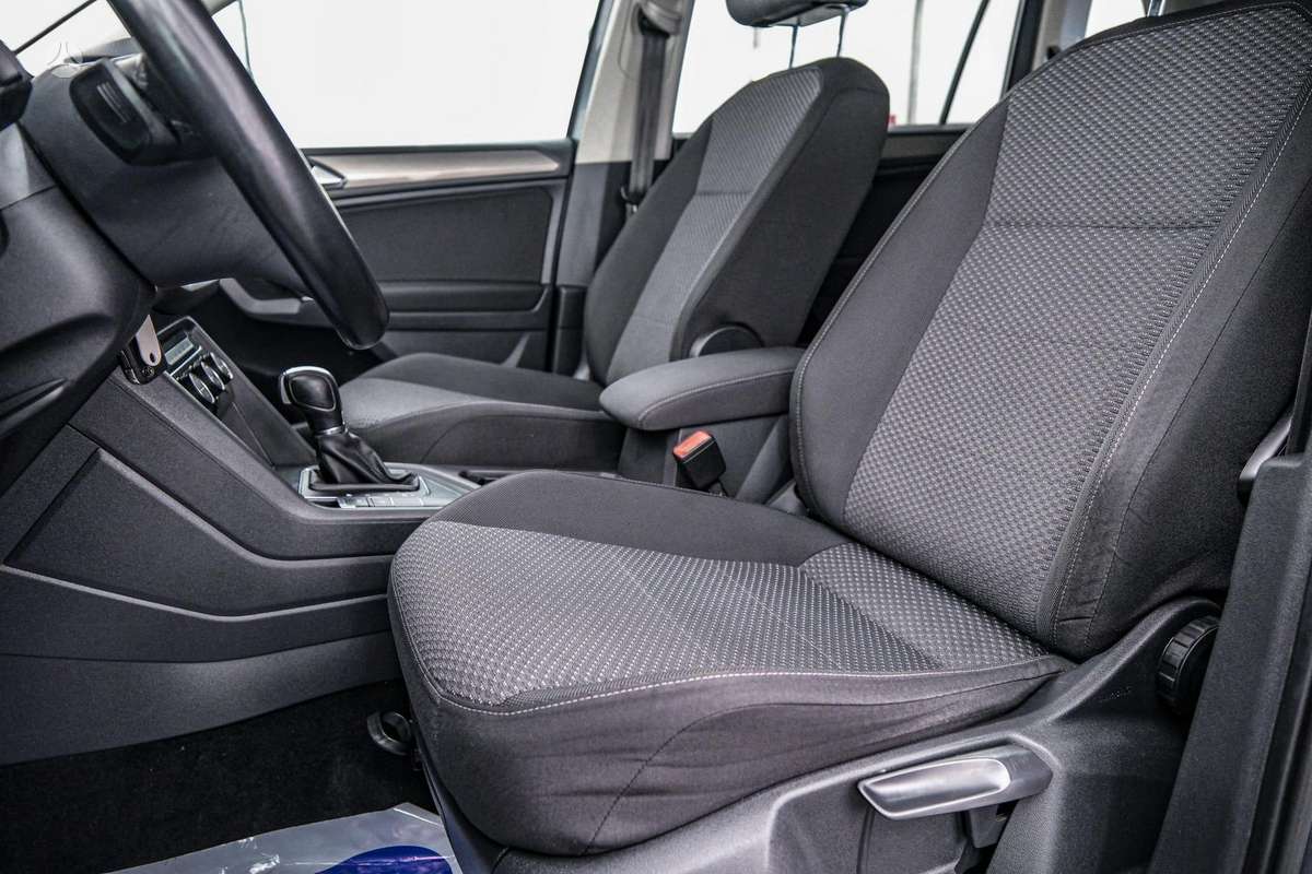 Volkswagen Tiguan - 6