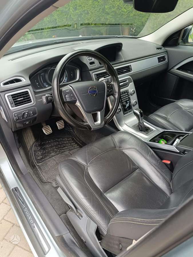 Volvo V70, 2.0 l., wagon