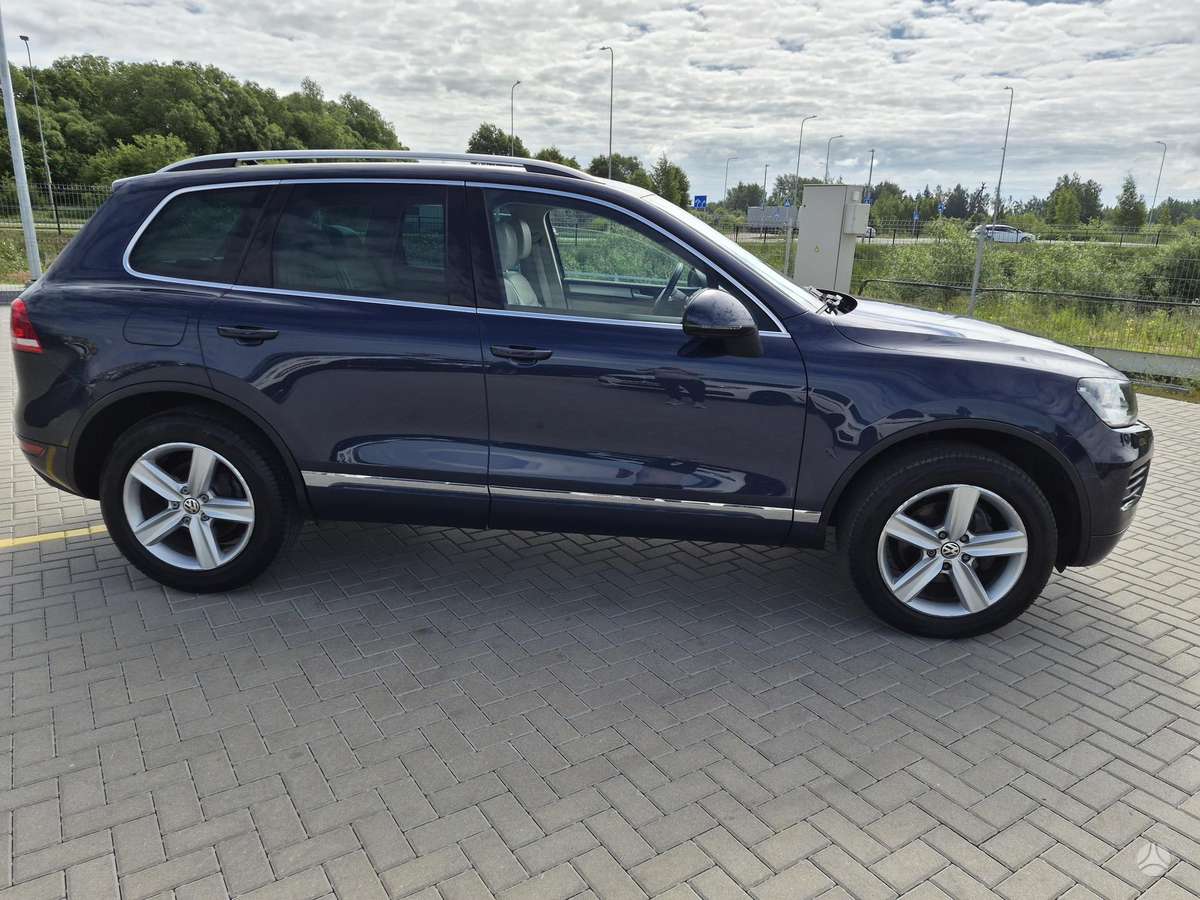 Volkswagen Touareg - 4