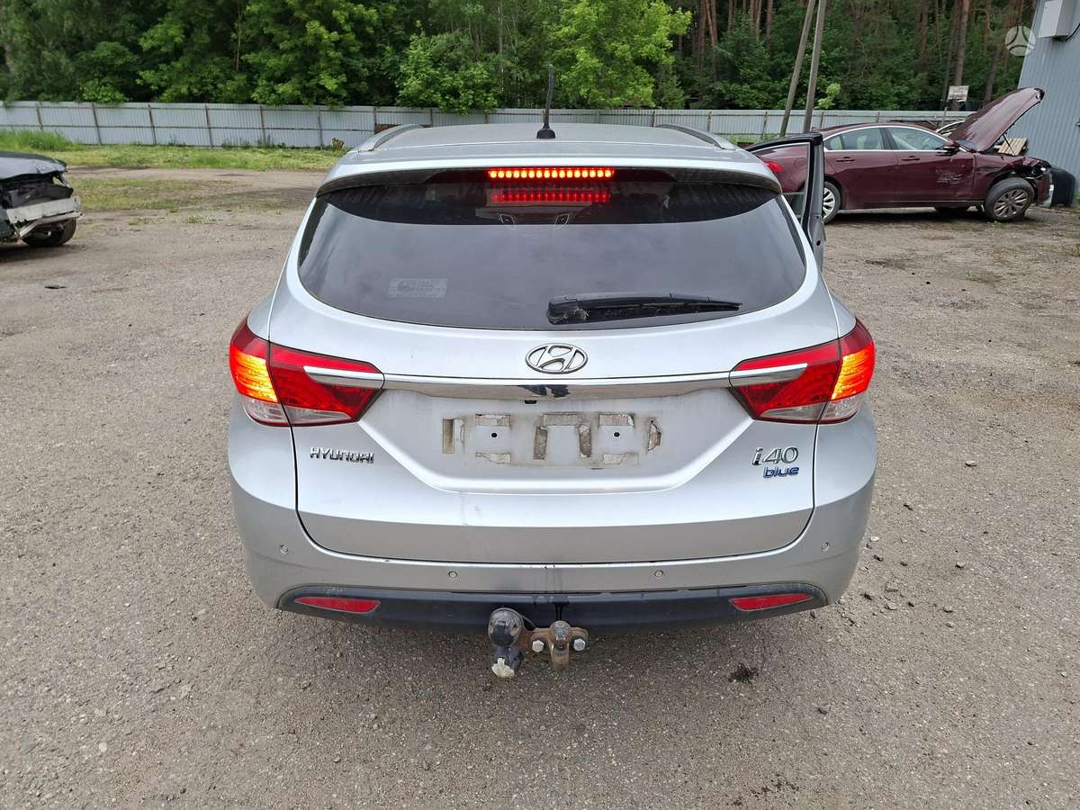 Hyundai i40 dalimis. Engine code d4fd color code n3s