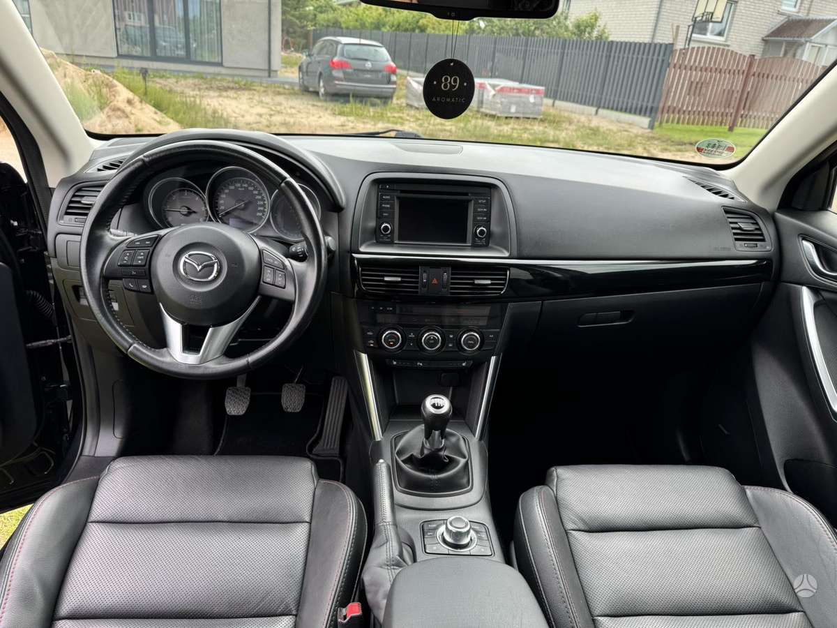 Mazda CX-5, 2.2 l., Внедорожник / Кроссовер
