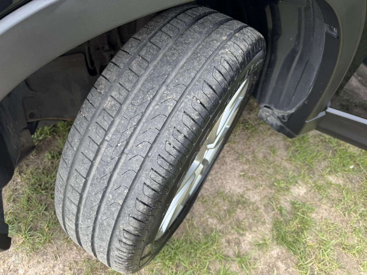 Mazda CX-5, 2.2 l., off-road / crossover