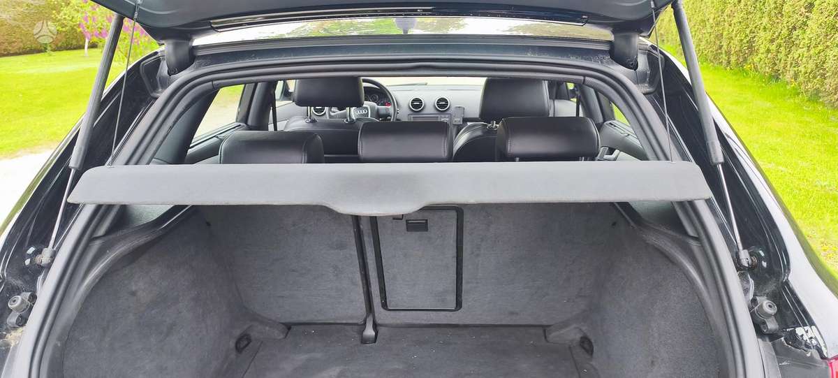 Audi A3, 2.0 l., Хэтчбек