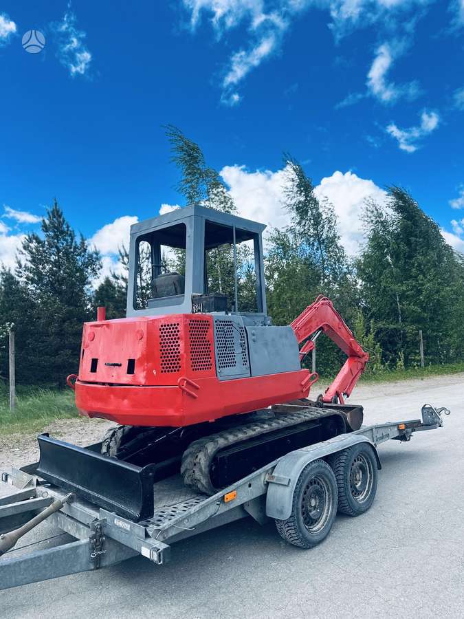 Bobcat 231, mini excavator