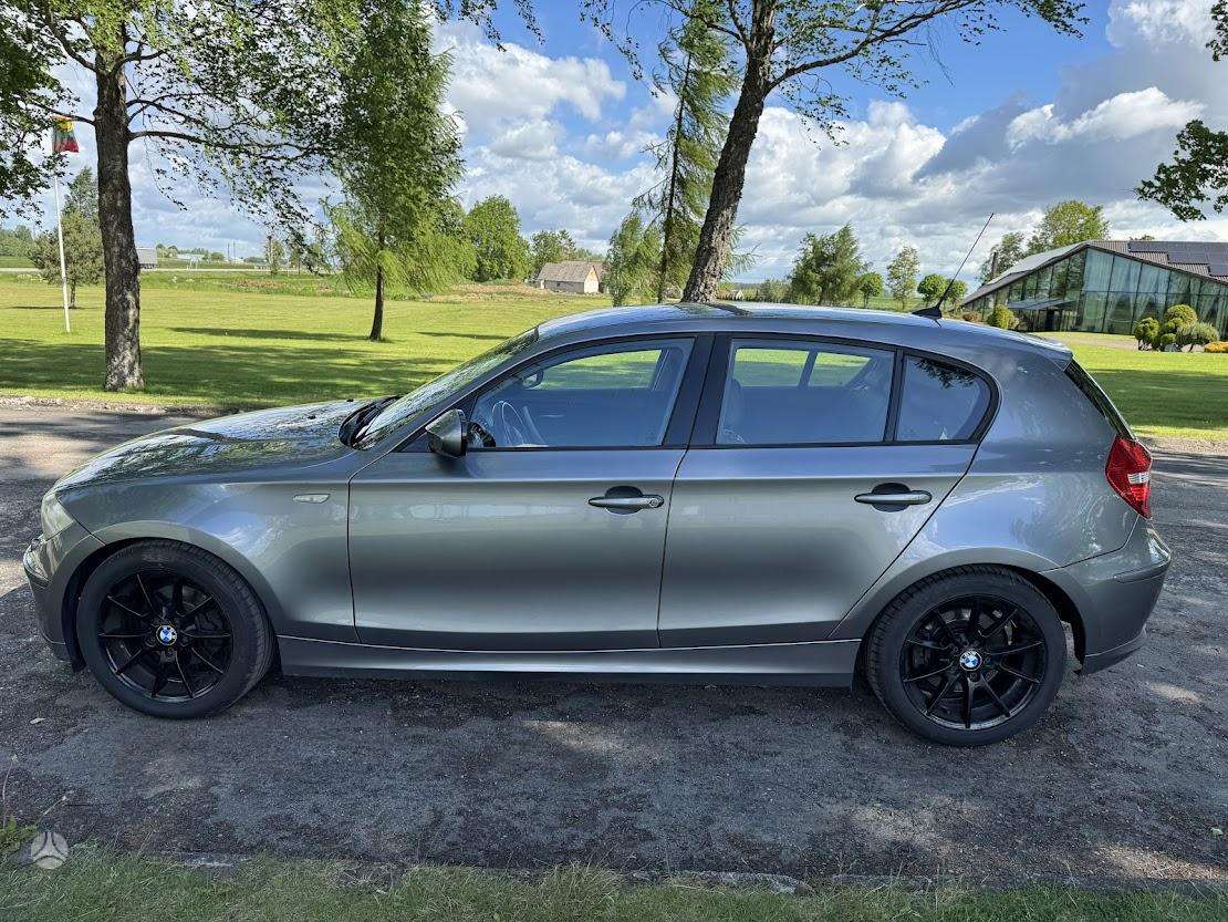 BMW 118, 2.0 l., hatchback