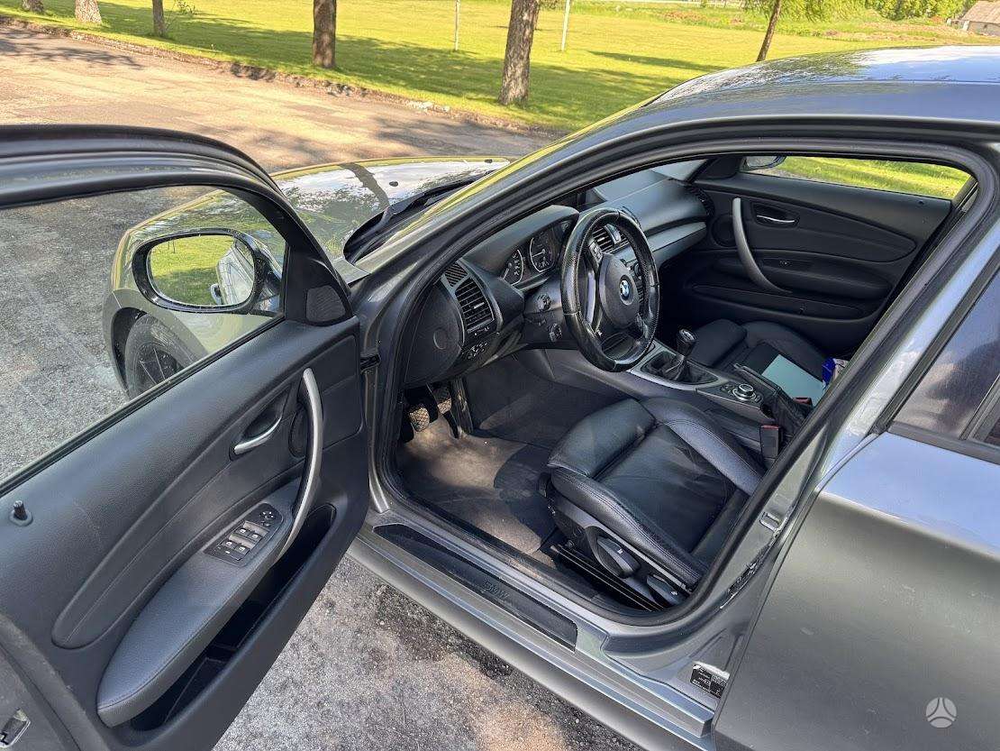 BMW 118, 2.0 l., hatchback