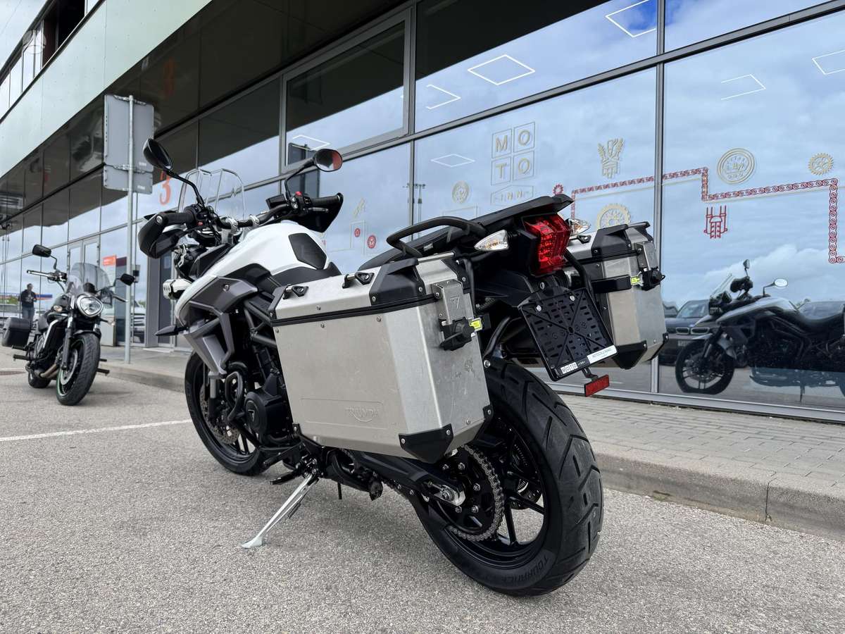 Triumph Tiger 800cc, эндуро / adventure