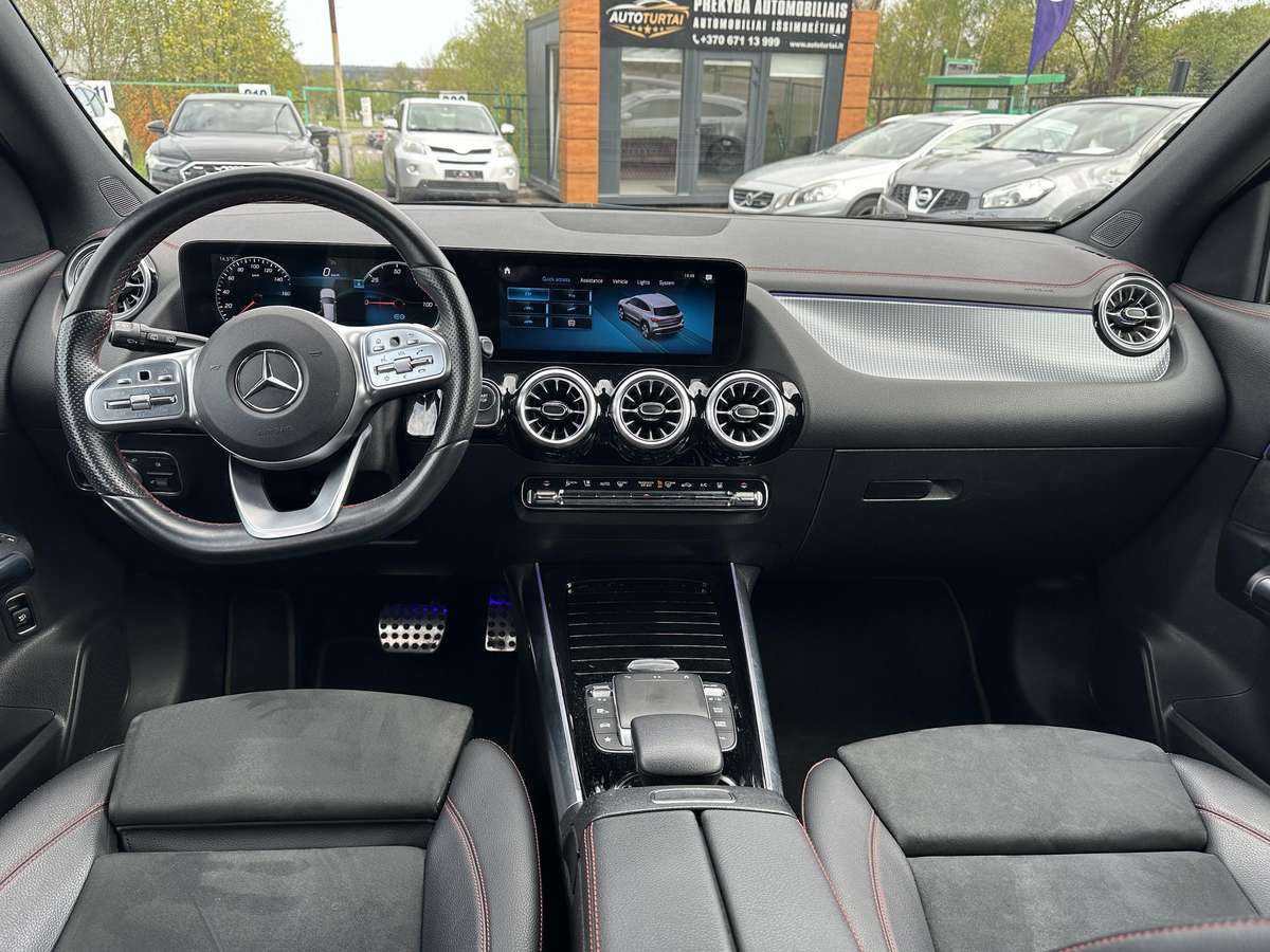 Mercedes-Benz EQA, off-road / crossover