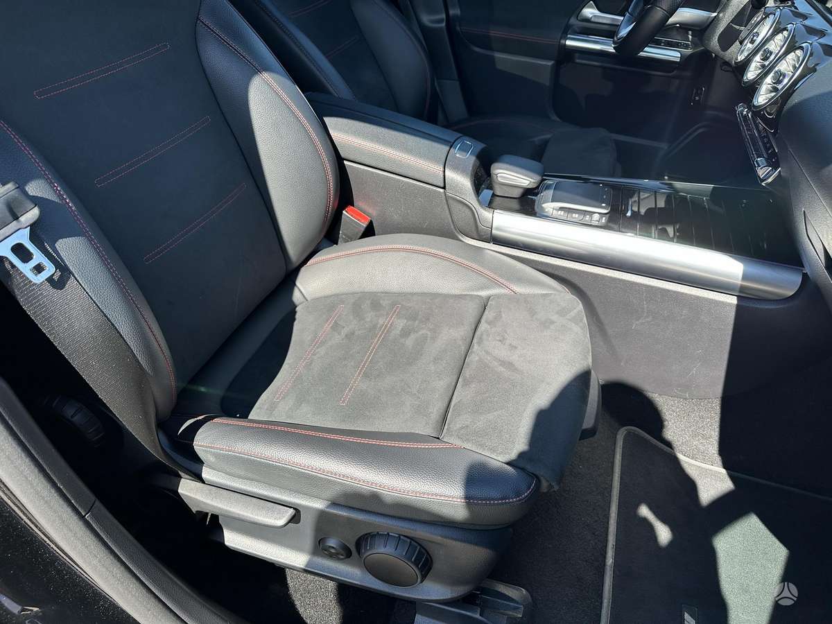 Mercedes-Benz EQA, off-road / crossover