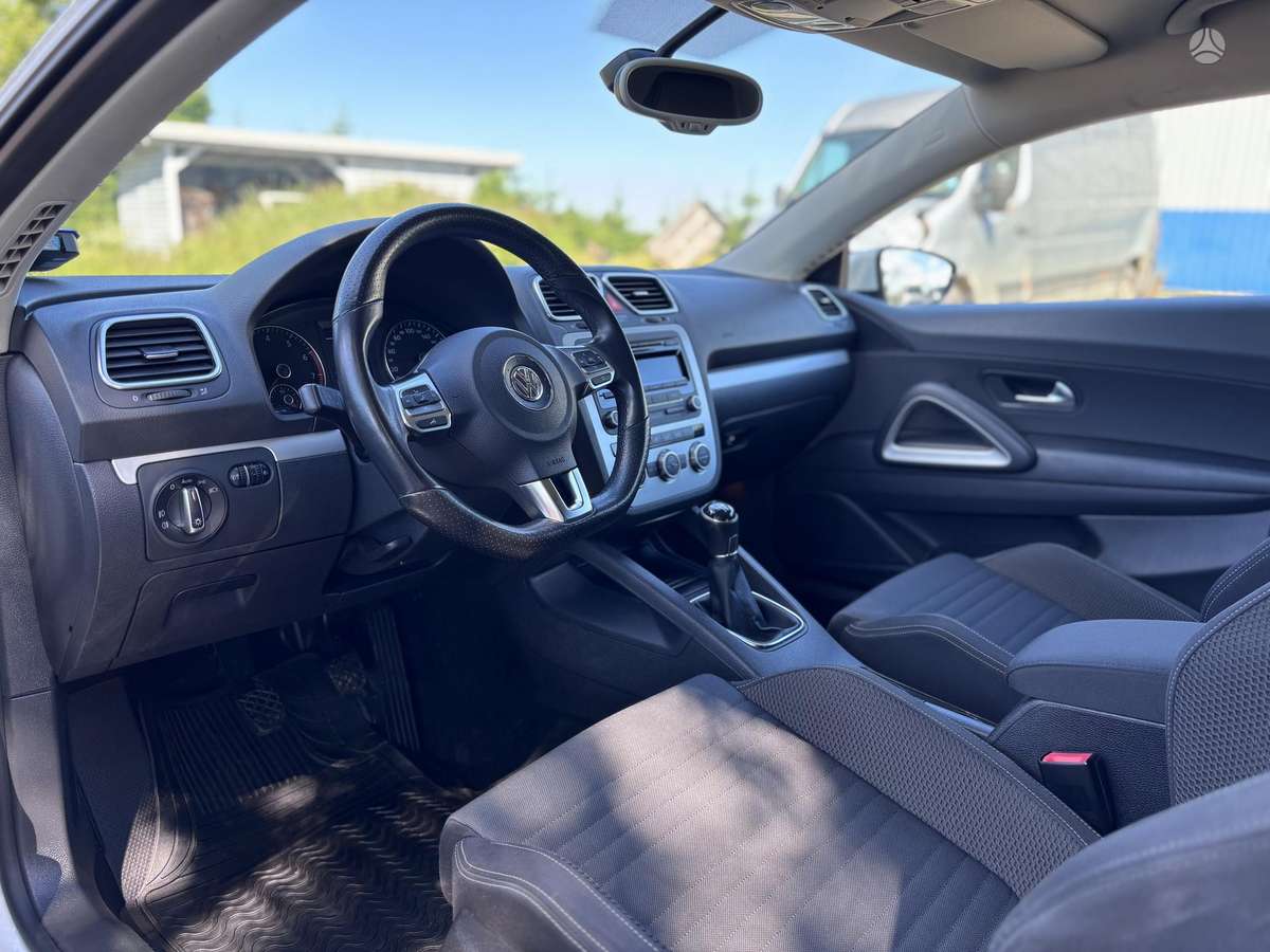 Volkswagen Scirocco, 1.4 l., hatchback