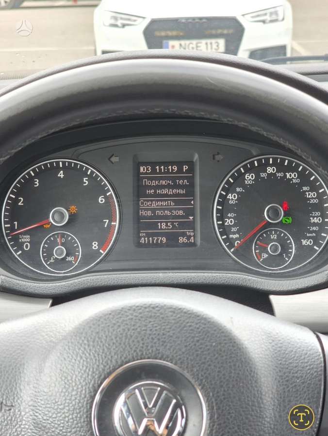 Volkswagen Passat - 8