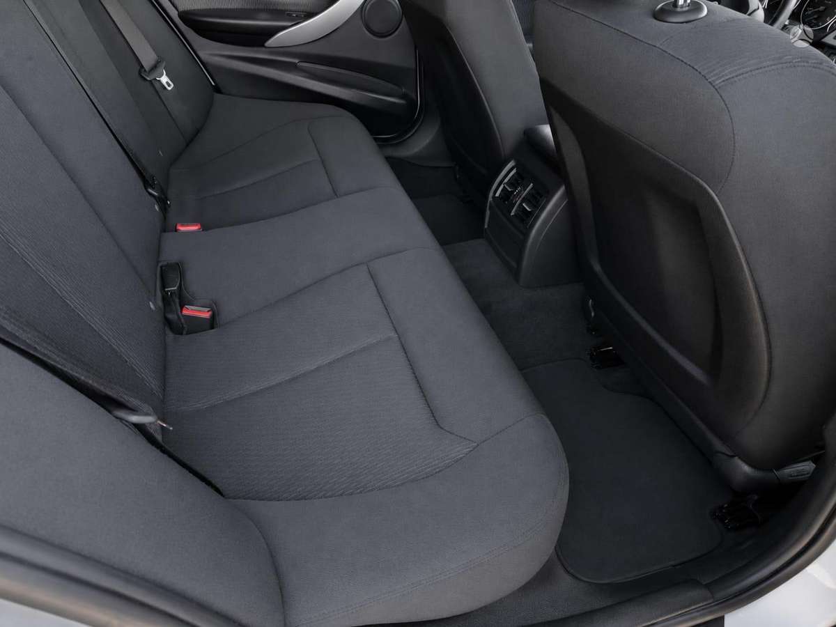 BMW 320, 2.0 l., Седан