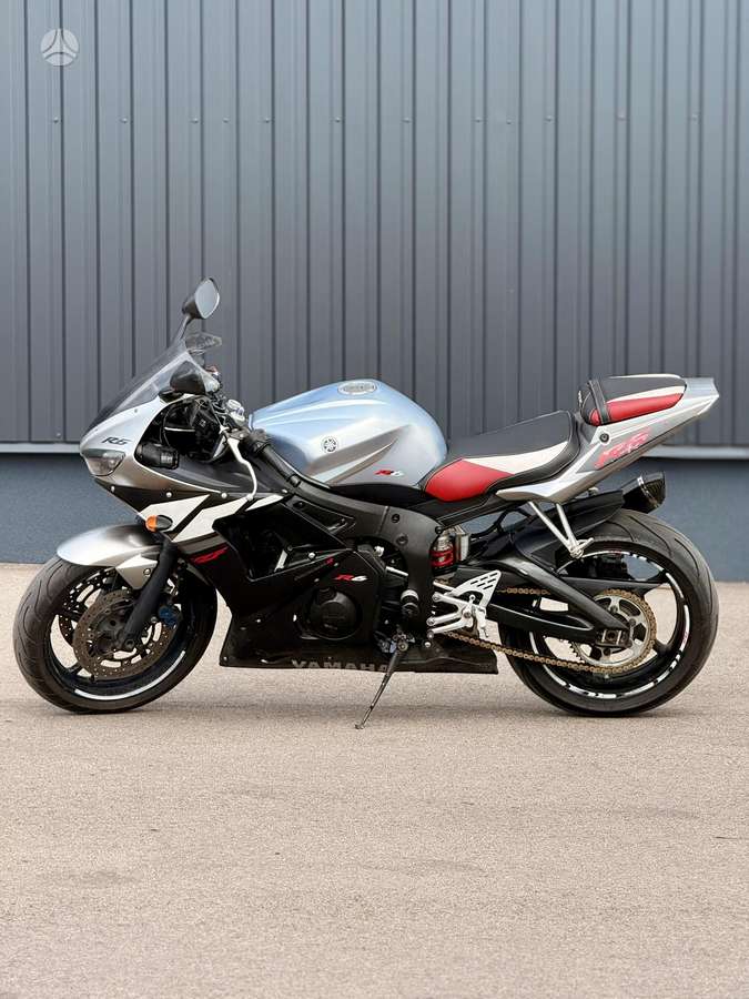 Yamaha R6, superbikes