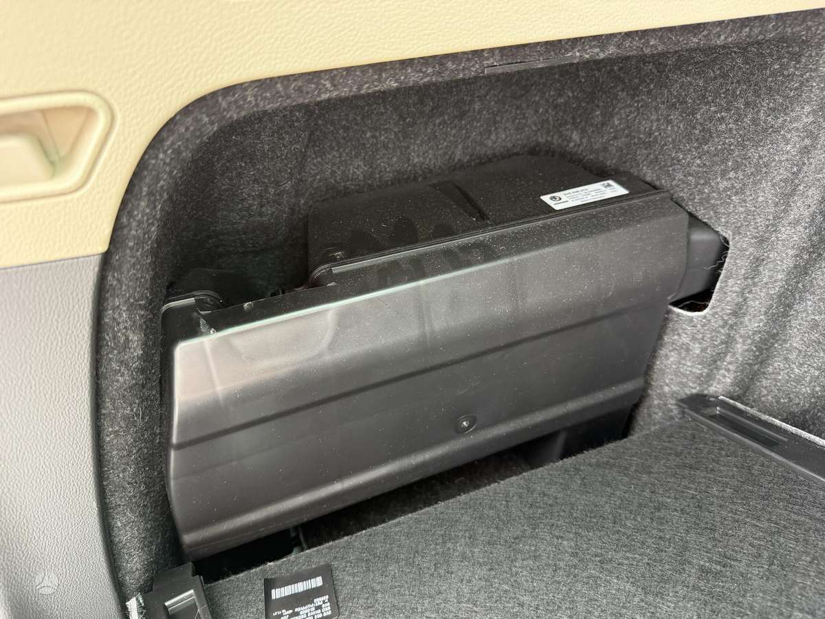 Skoda Superb, 2.0 l., Универсал