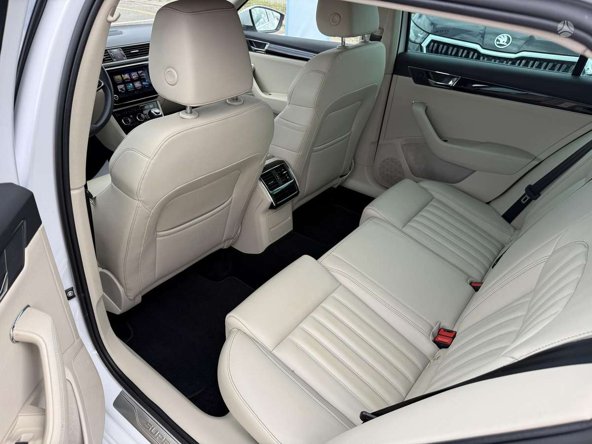Skoda Superb, 2.0 l., Универсал