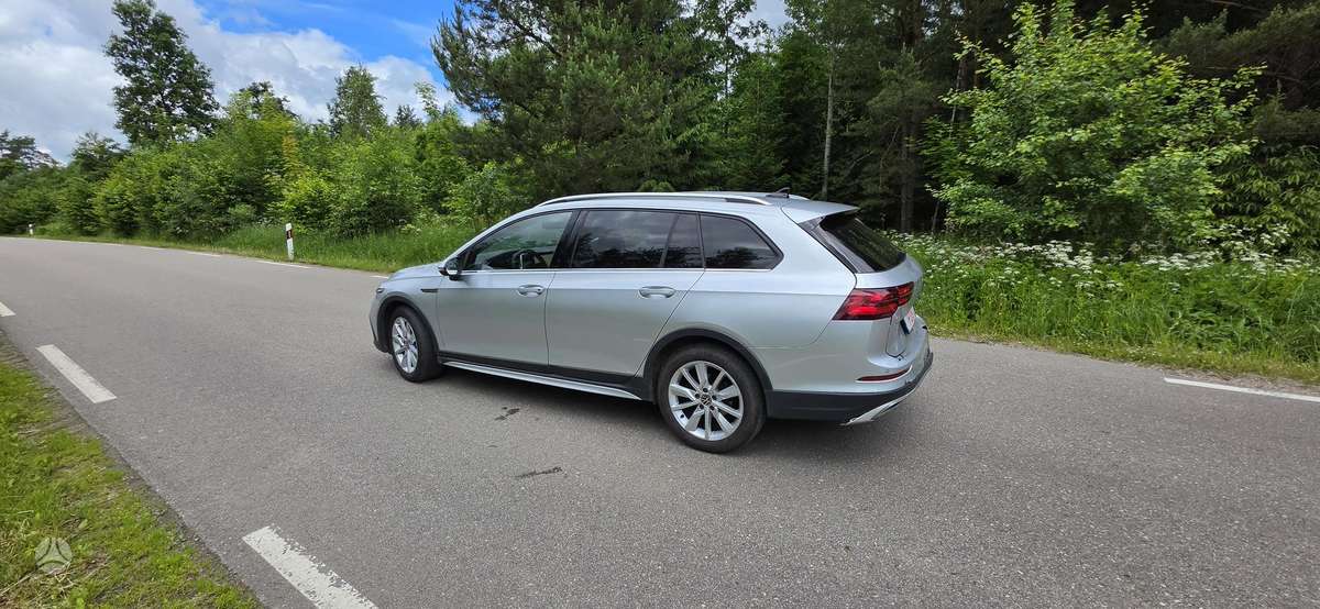 Volkswagen Golf Alltrack - 4