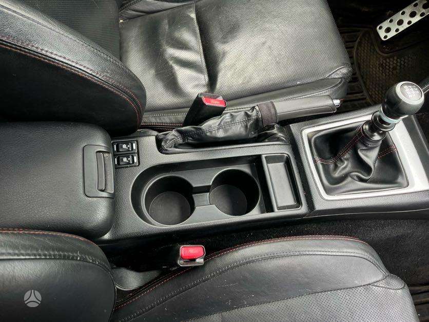 Subaru Impreza WRX - 10