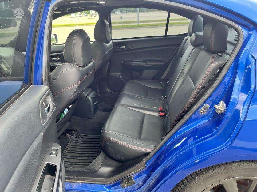 Subaru Impreza WRX - 12