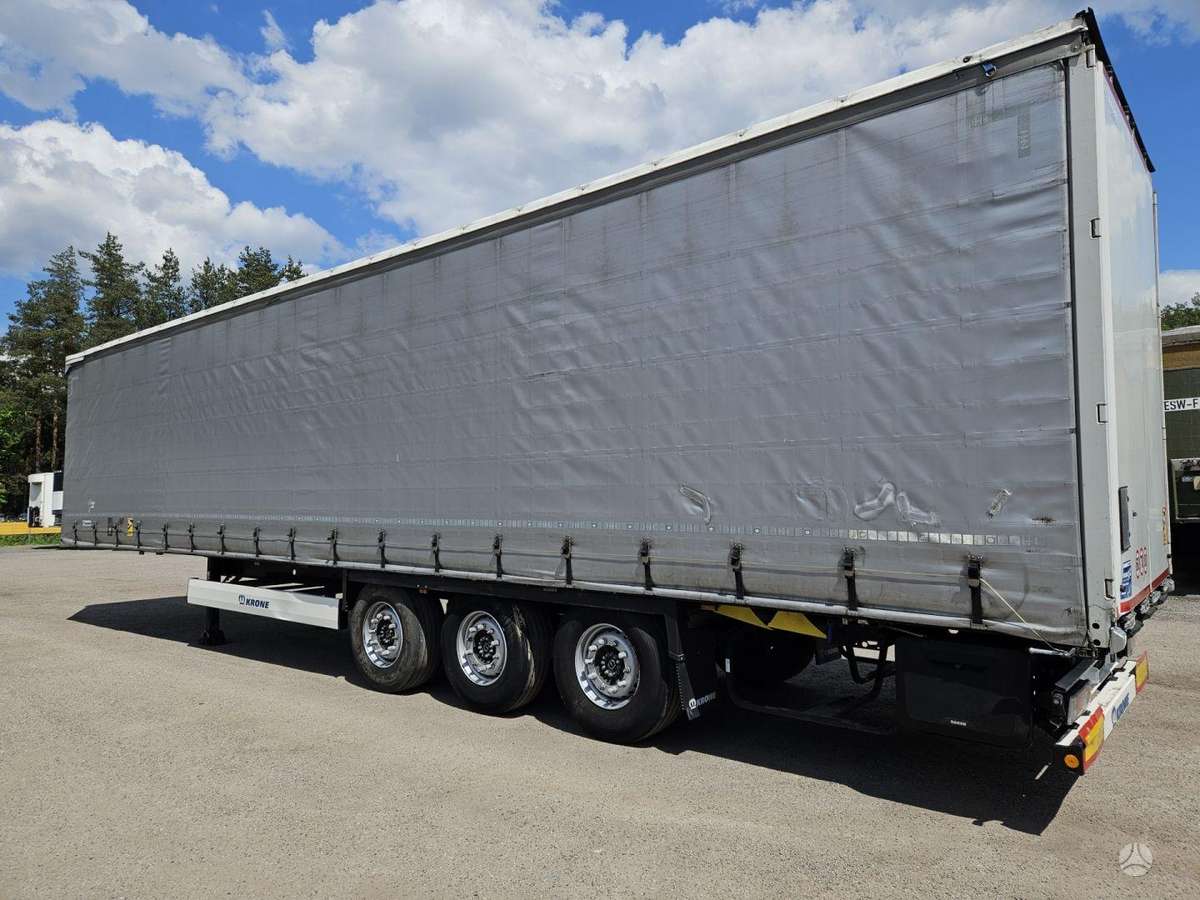 Krone SD, užuolaidinės / tentinės
