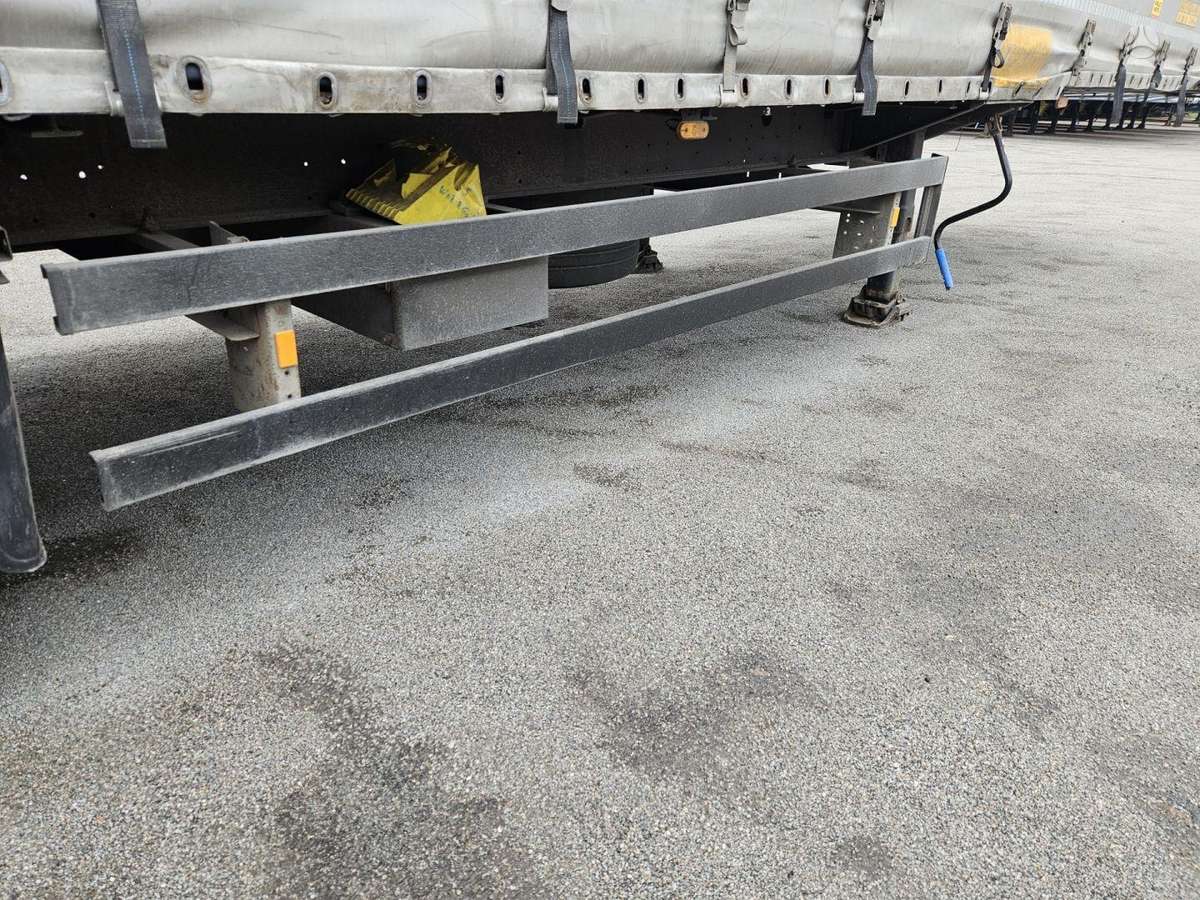 Schmitz SCS 24/L MEGA, užuolaidinės / tentinės