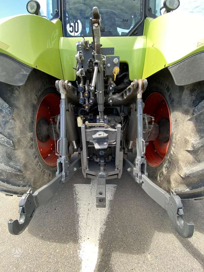 Claas Axion 850, тракторы