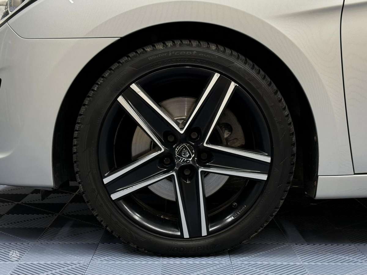 Hyundai i40, 1.7 l., Универсал