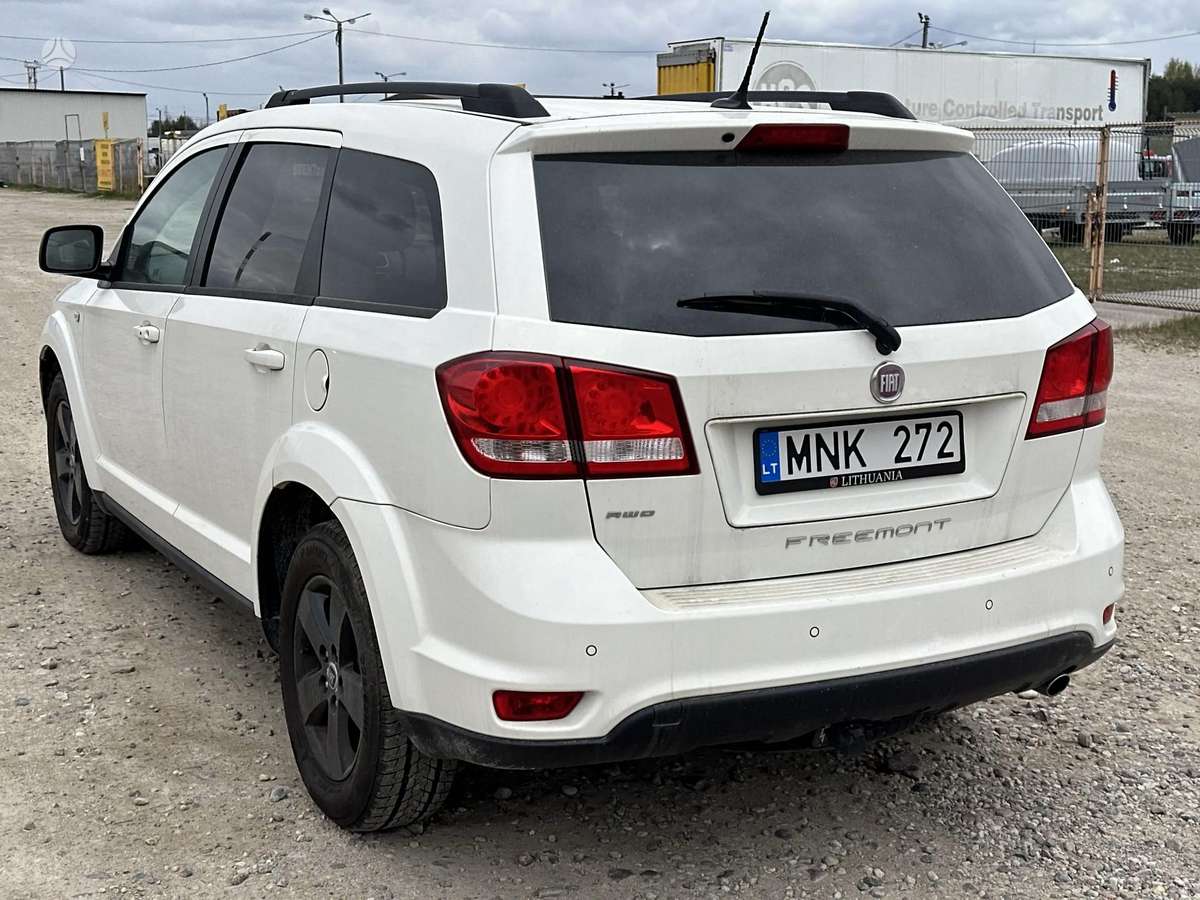Fiat Freemont, 2.0 l., off-road / crossover