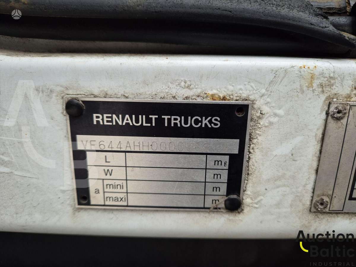 Renault Midlum, box trucks / box vans