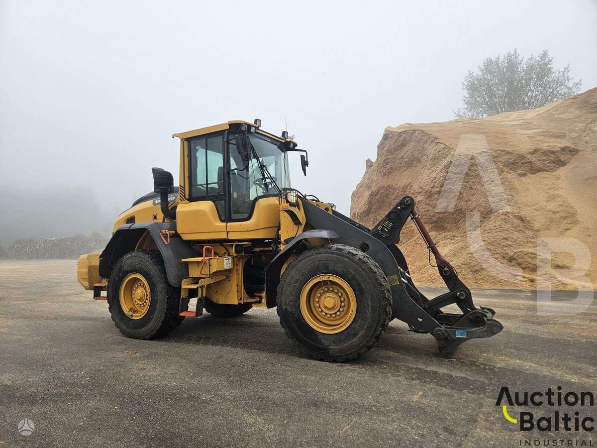 Volvo L 90 H, frontal loader
