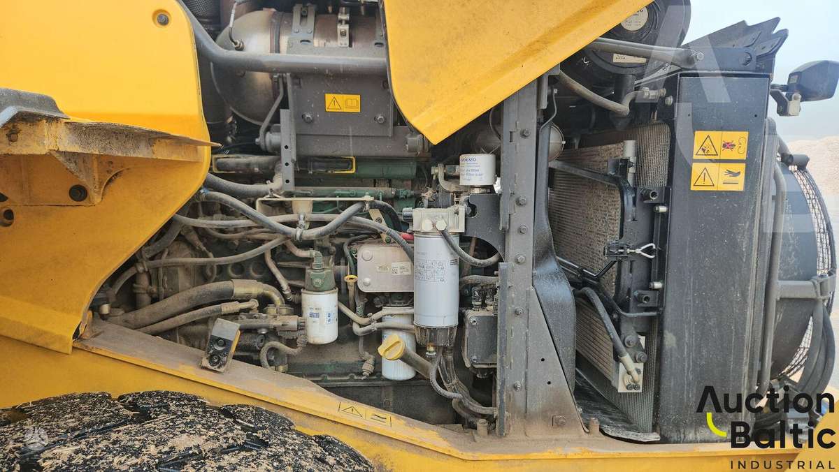 Volvo L 90 H, frontal loader