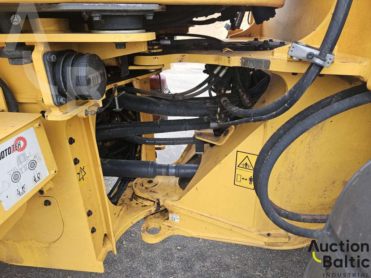 Volvo L 90 H, frontal loader