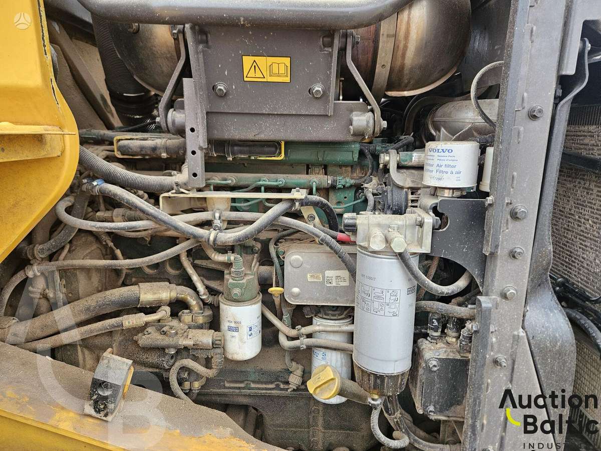 Volvo L 90 H, frontal loader