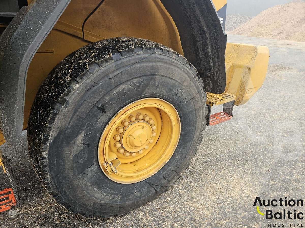 Volvo L 90 H, frontal loader