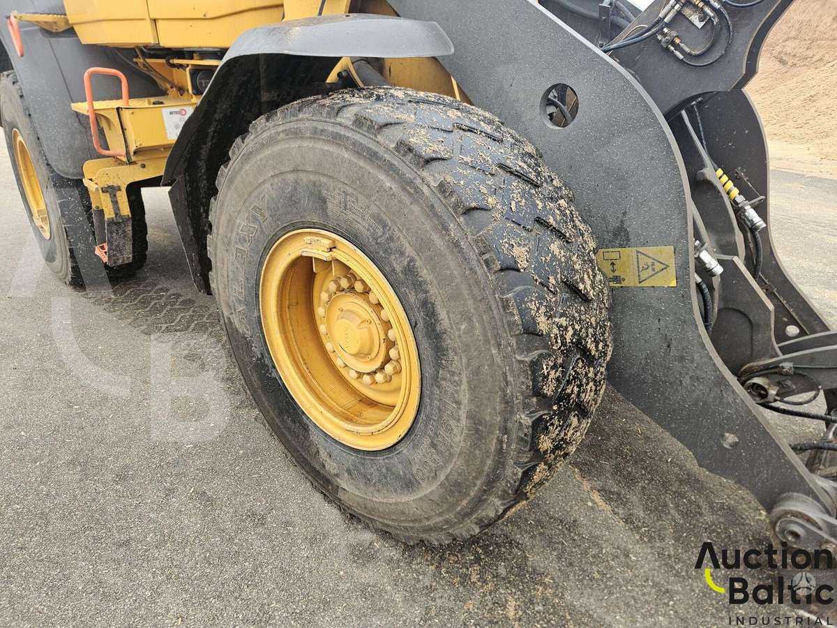 Volvo L 90 H, frontal loader