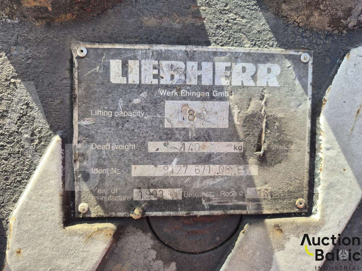 Liebherr UTM 526, краны