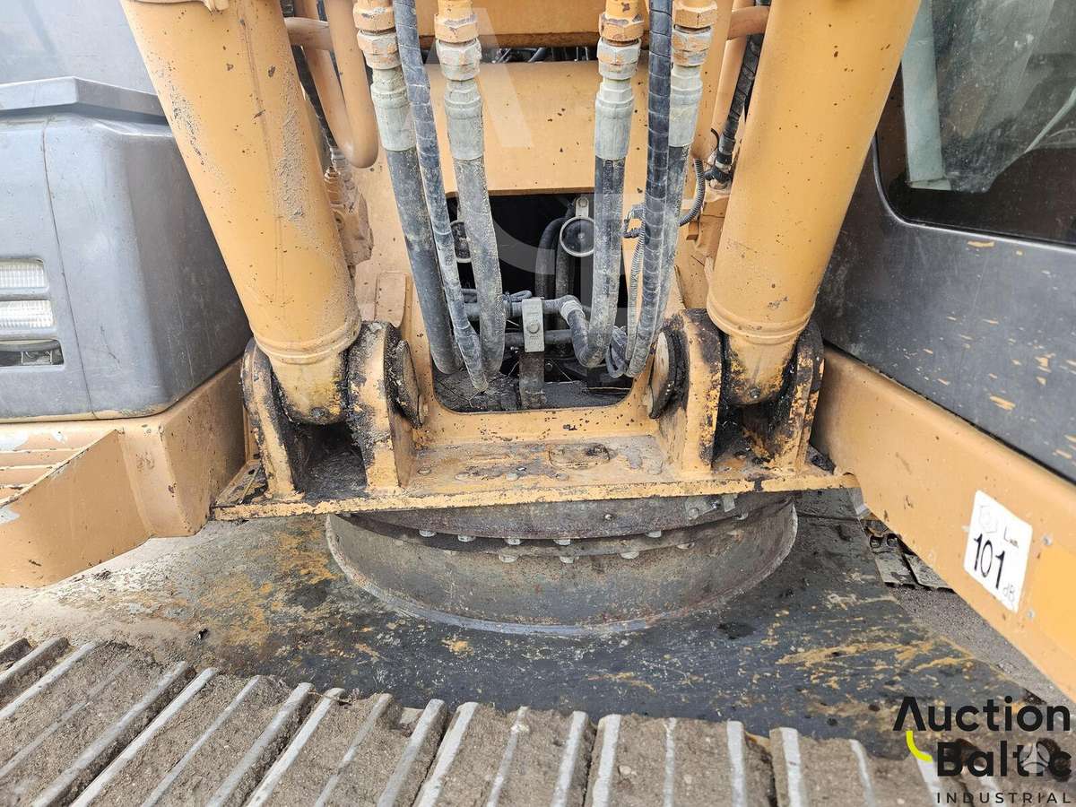 Case CX 210 B, excavator