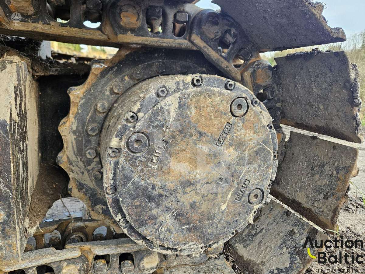 Case CX 210 B, excavator