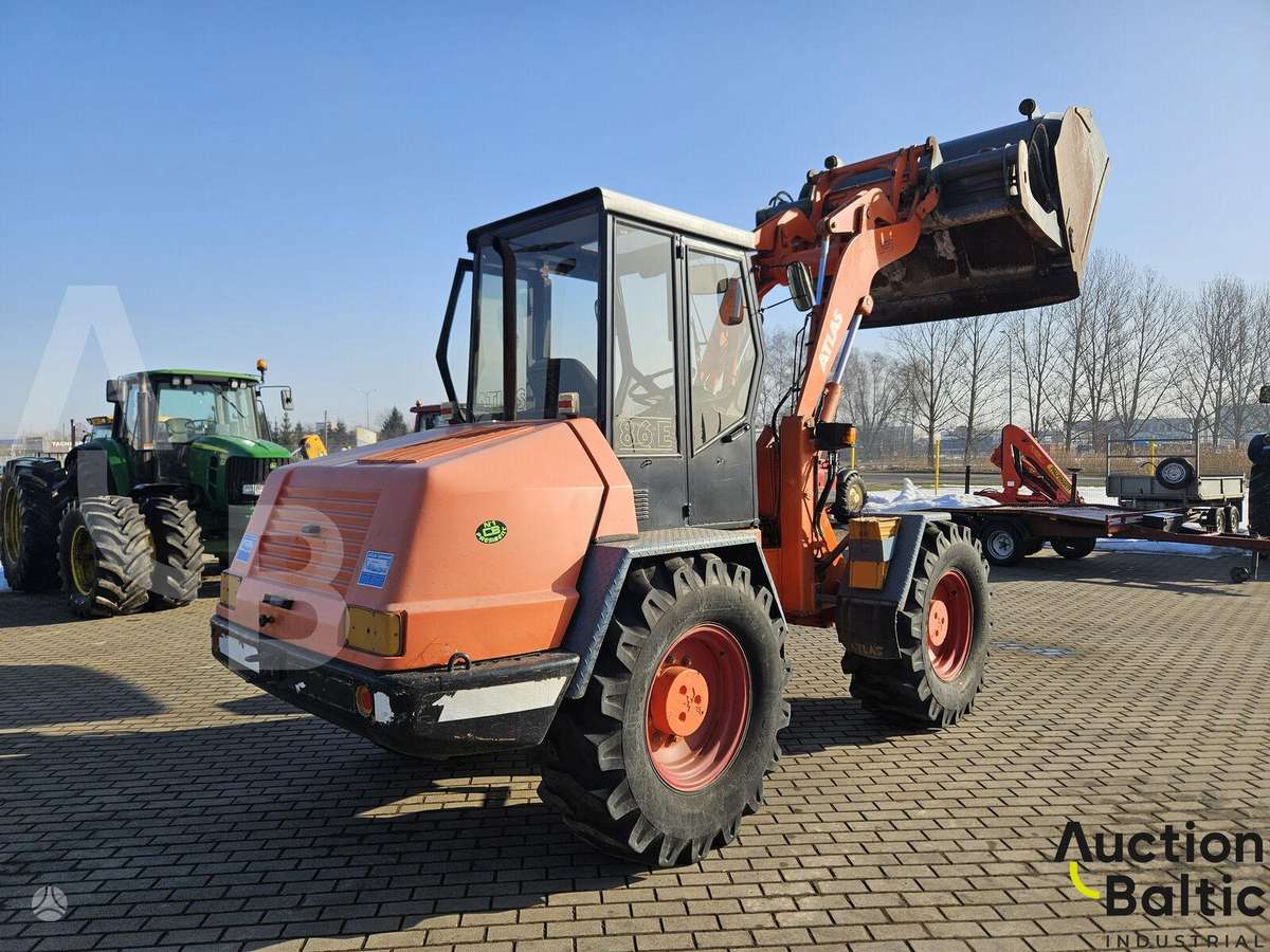 Atlas 86 E, frontal loader