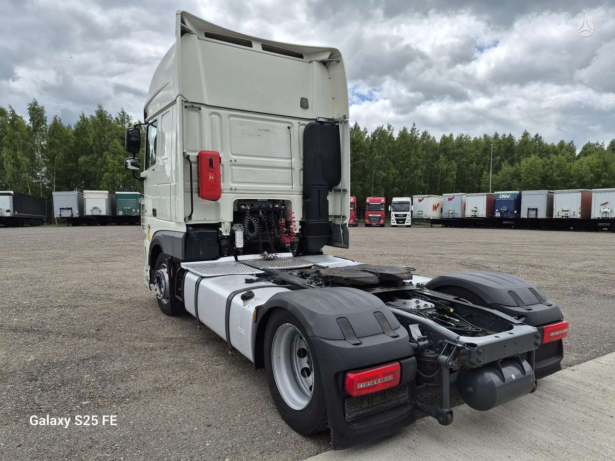 DAF XF106.480 Low Deck, double sleeper
