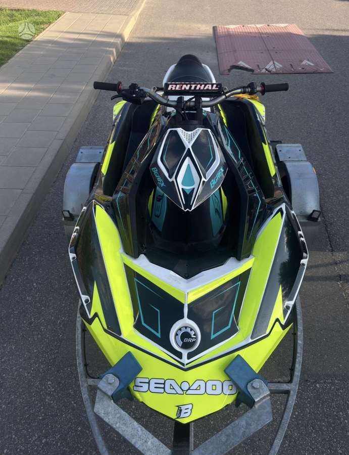 Sea-Doo Spark 2UP, водные мотоциклы