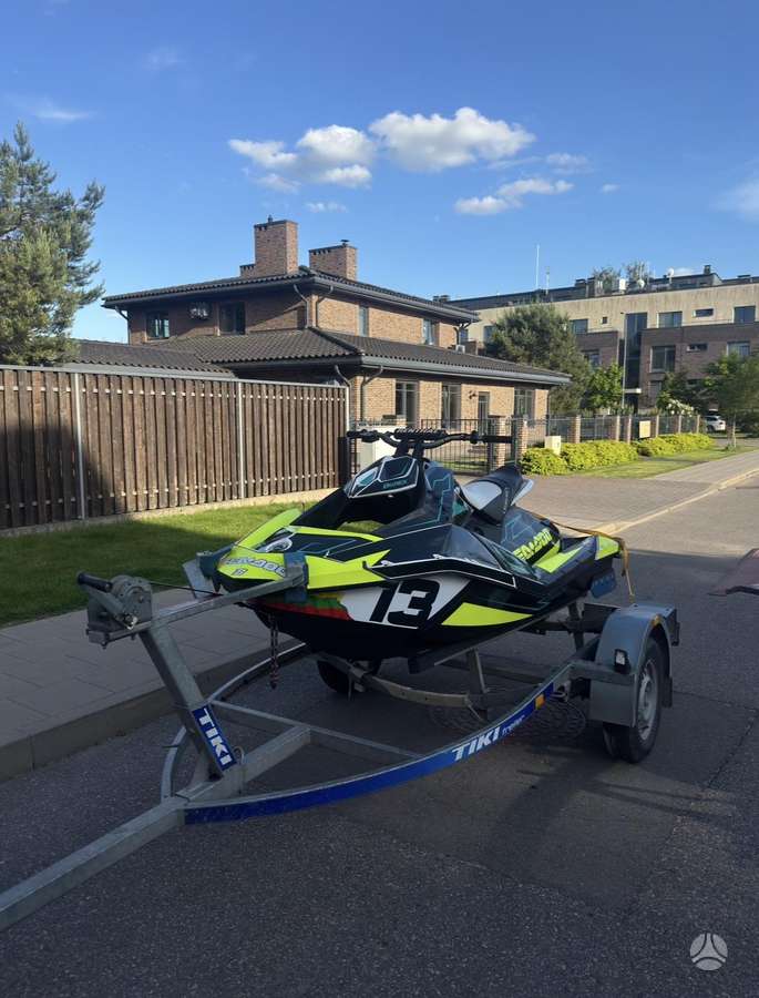 Sea-Doo Spark 2UP, jet skis