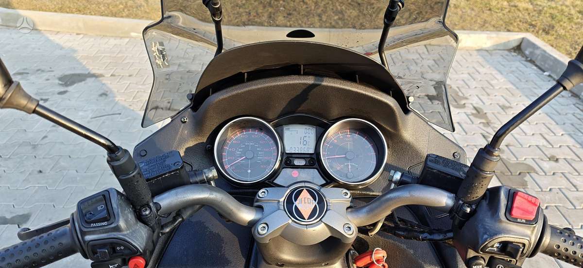Gilera Fuoco 500, trikes