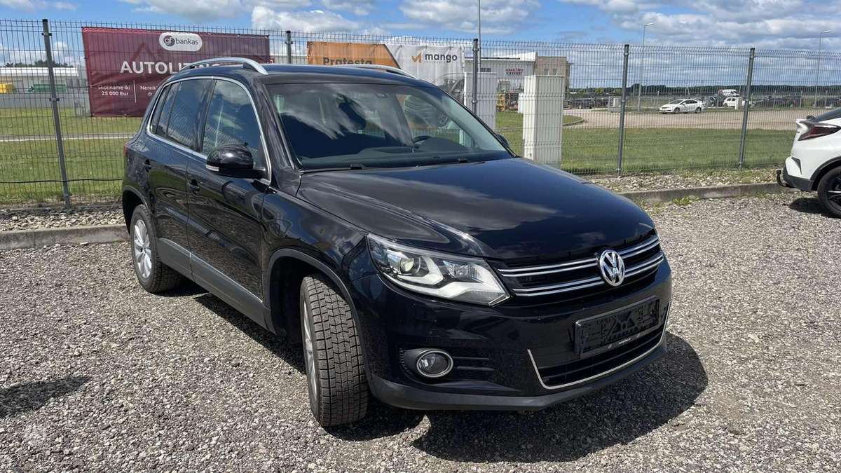 Volkswagen Tiguan - 6