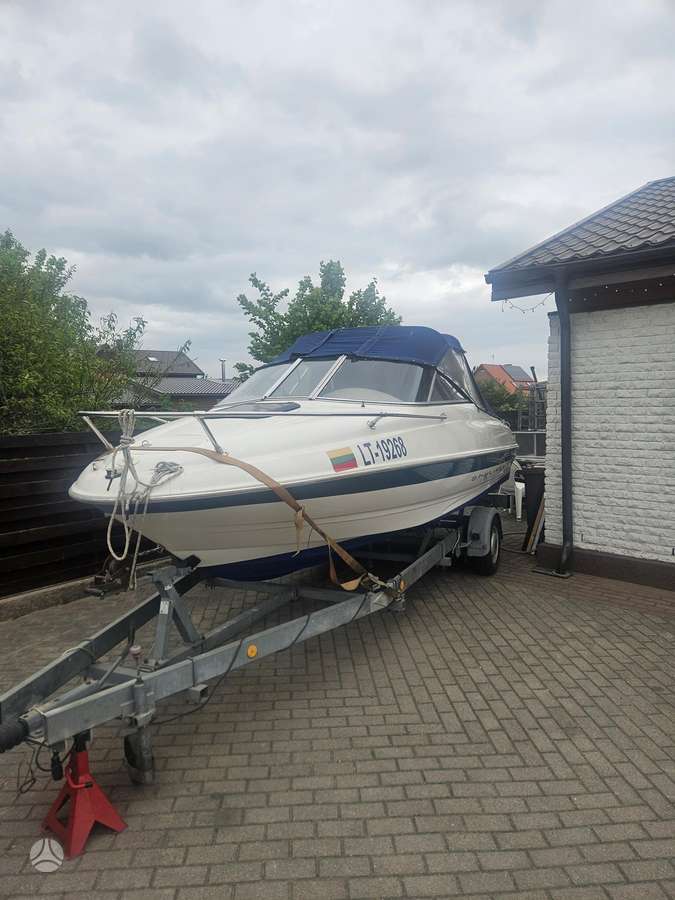 Bayliner 1802 Capri, yachts / cruisers