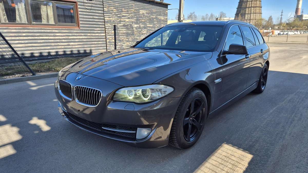 BMW 520, 2.0 l., wagon